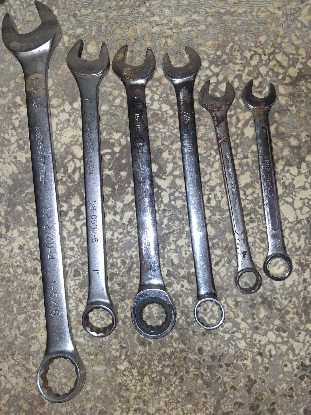 Loose lot of Wrenches