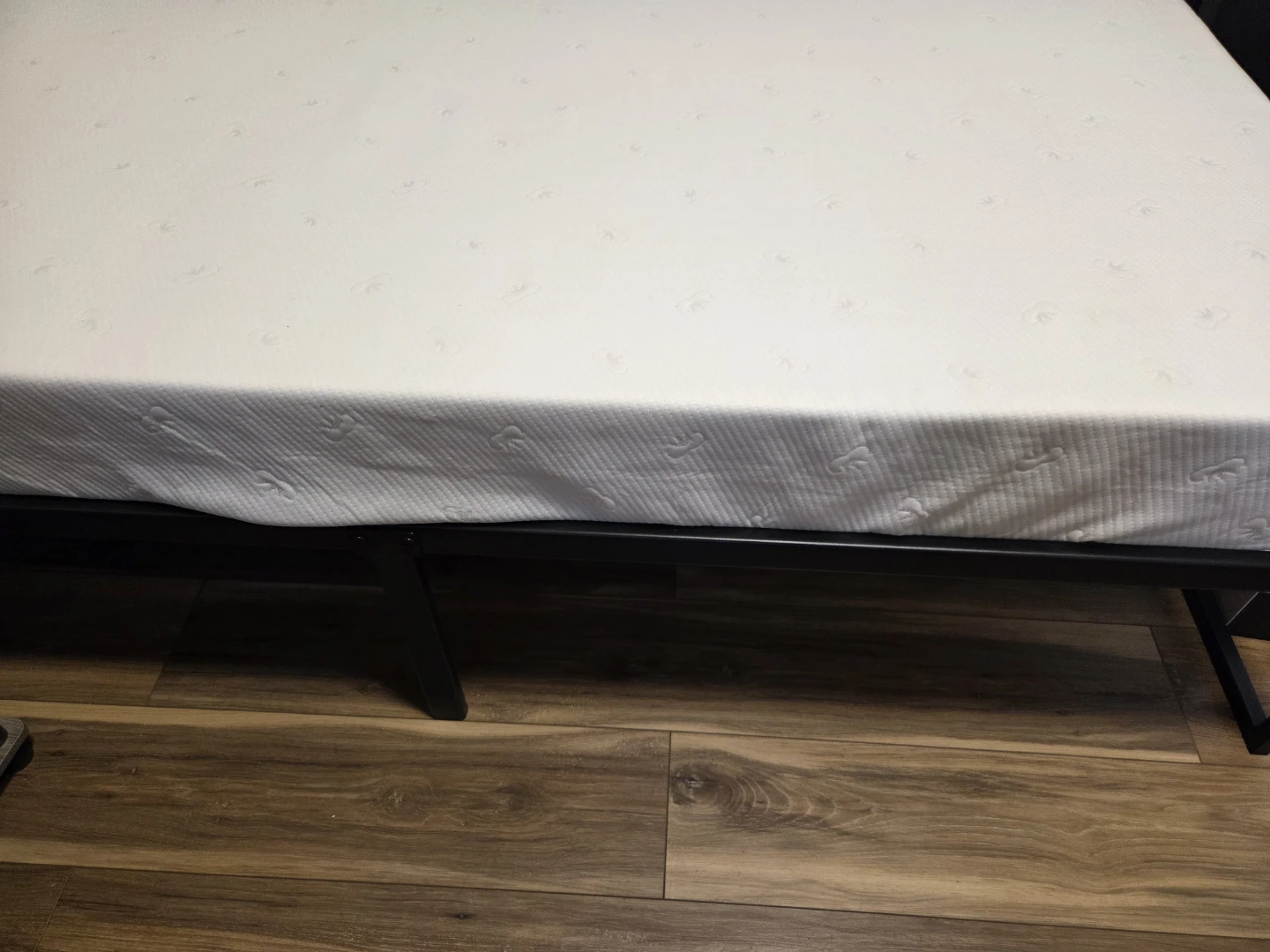 White Twin Mattress - photo 2