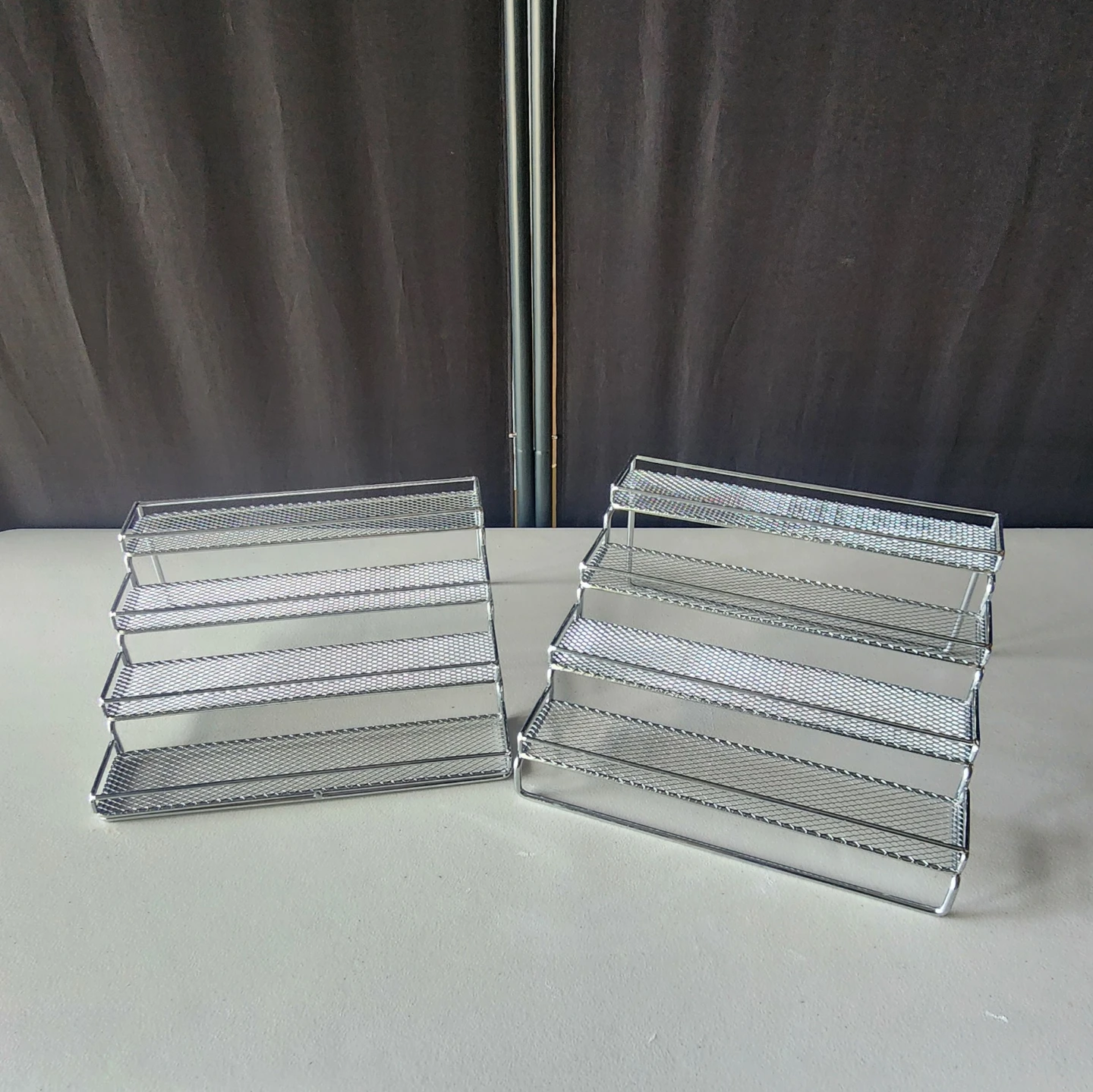 Expandable Tiered Spice Rack Organizer - photo 2