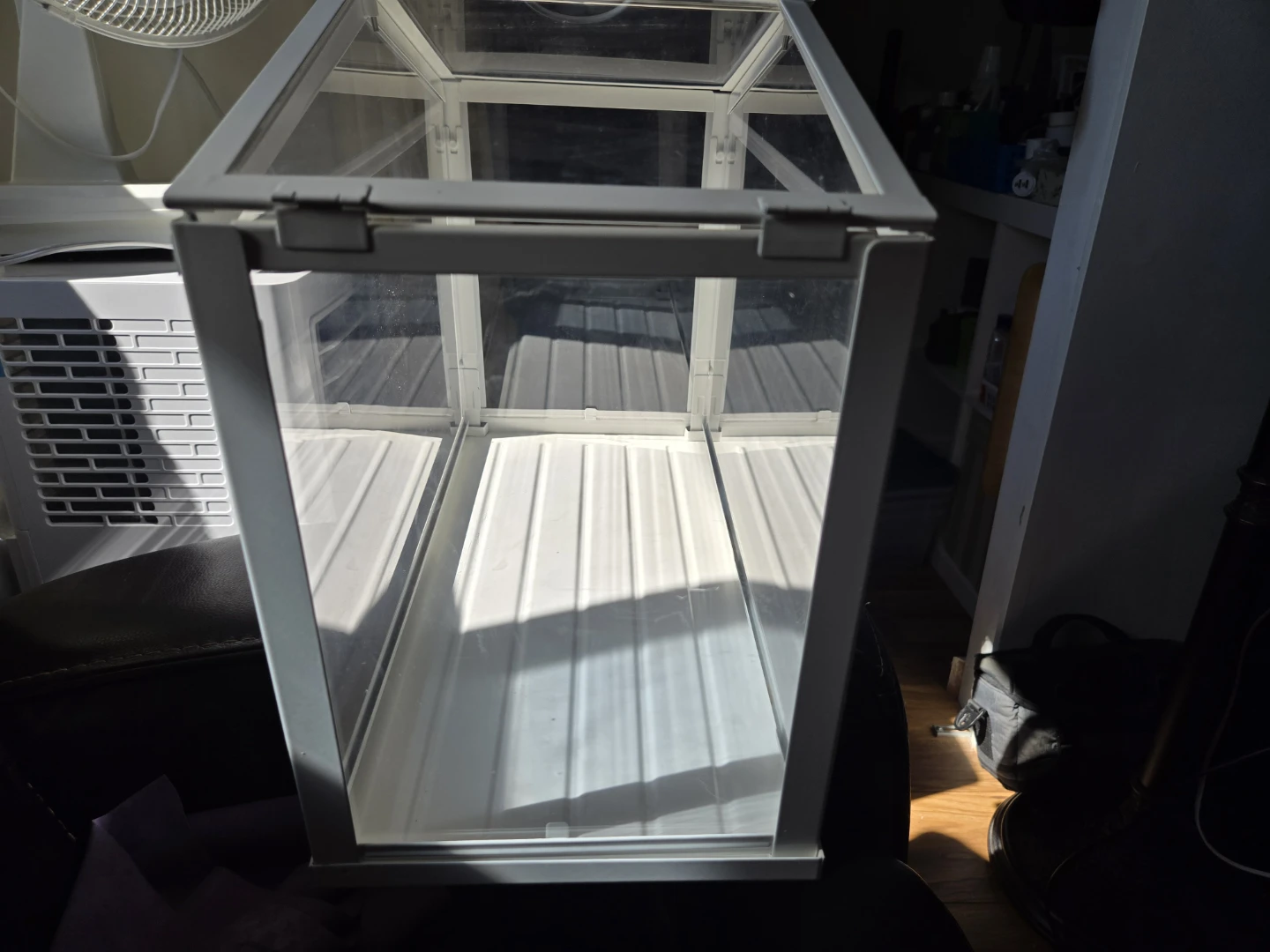 Glass Mini Greenhouse - photo 4