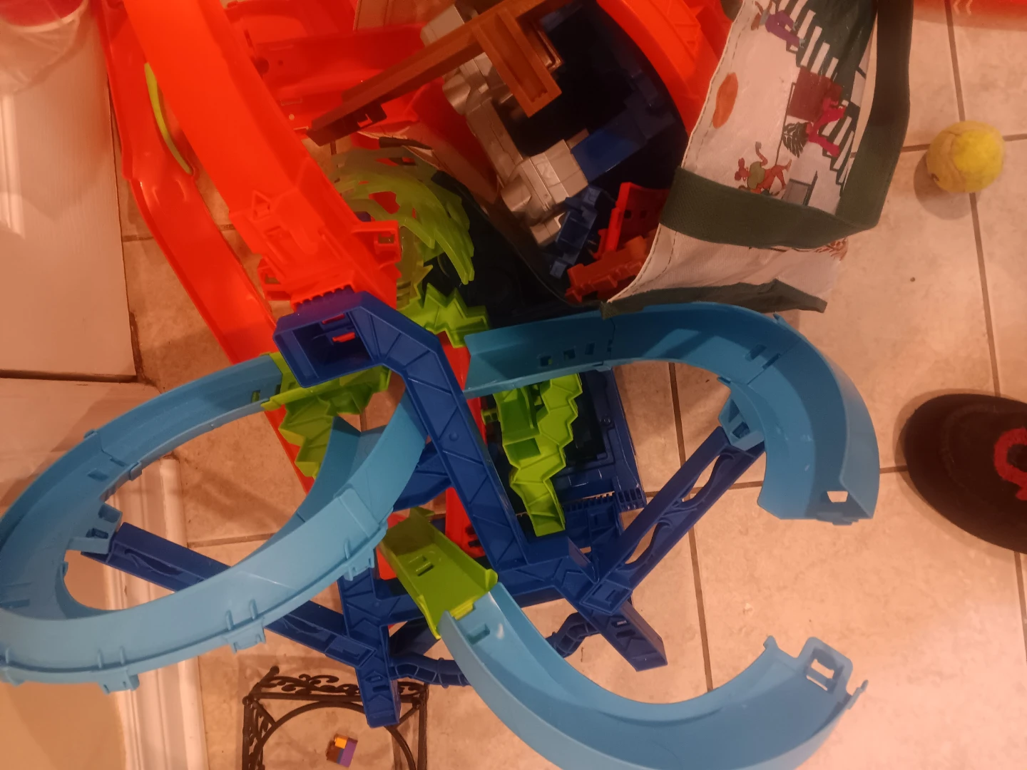 Hot Wheels Track Builder lot - photo 3