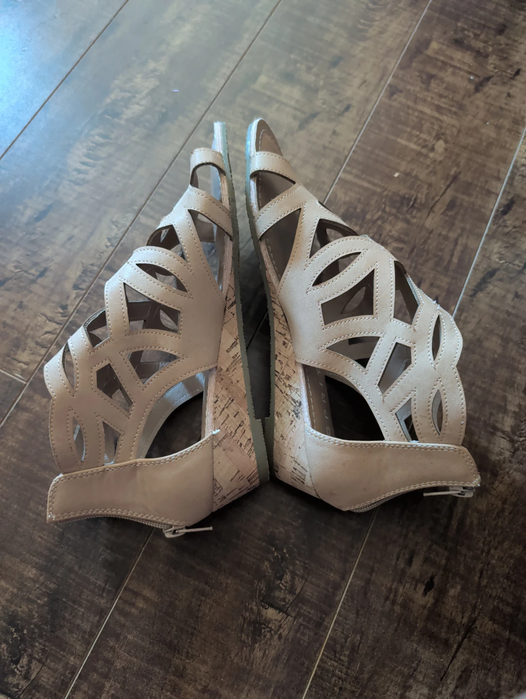 Esprit Wedge Sandals - Tan - photo 3