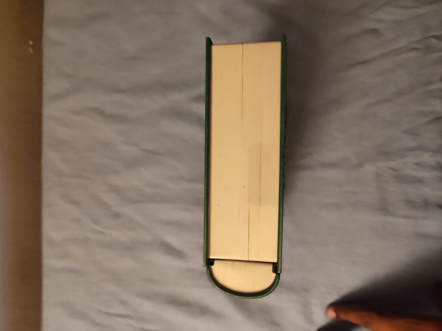 Oliver Twist Lemon Twist Tin - photo 4