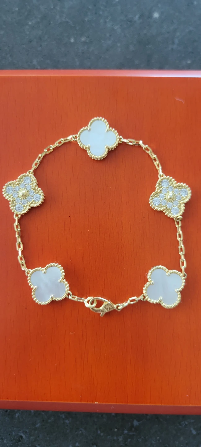 Van Cleef & Arpels Style Clover Bracelet