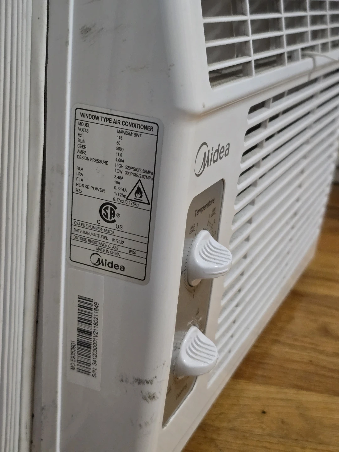 Midea Window Air Conditioner - photo 4