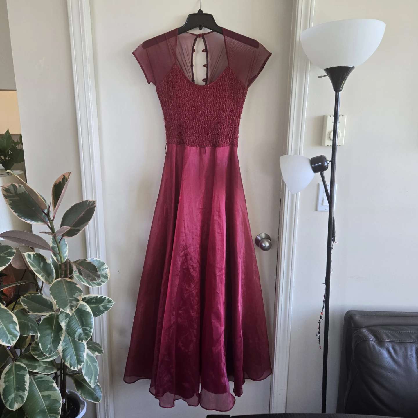 Women's Red Formal Dress - photo 2