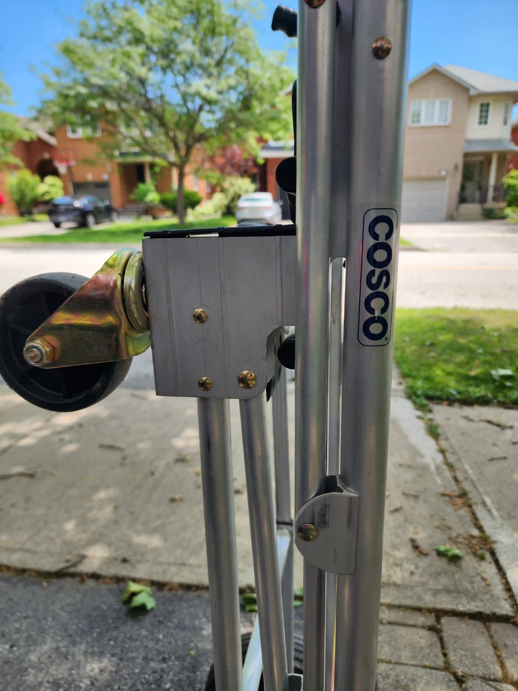 Cosco Hand Truck  - 3 in 1 - photo 3