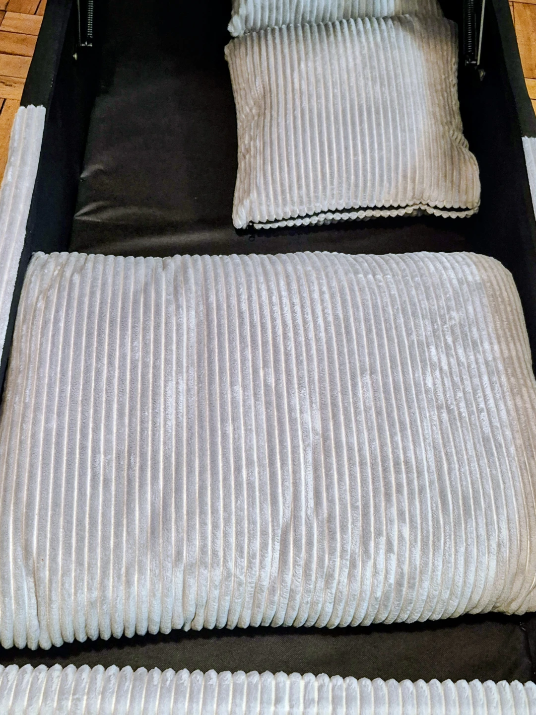 BN)Grey Corduroy Lounge Chair with Pillows - photo 2