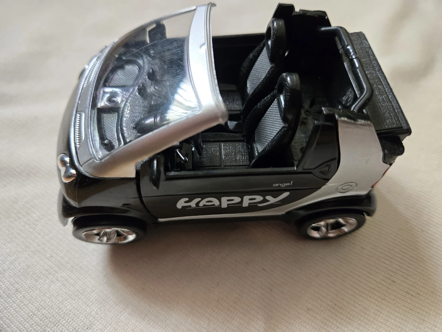 Exquisite Car "HAPPY" Toy Car - photo 4