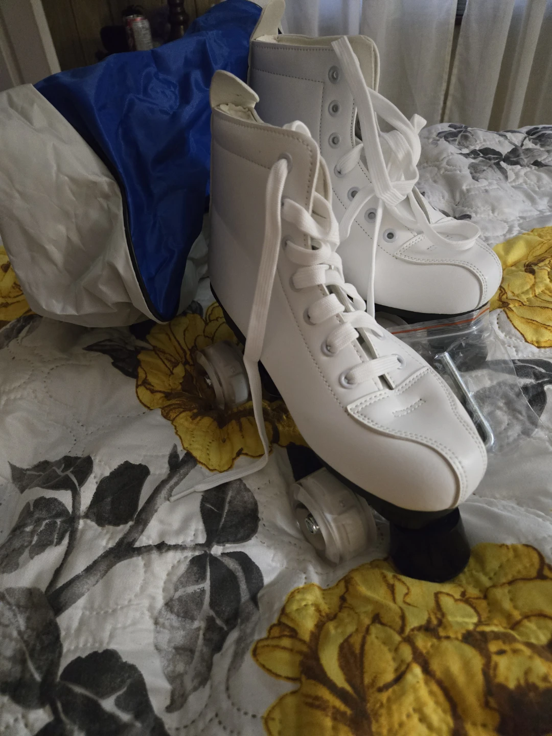 White Roller Skates with Bag