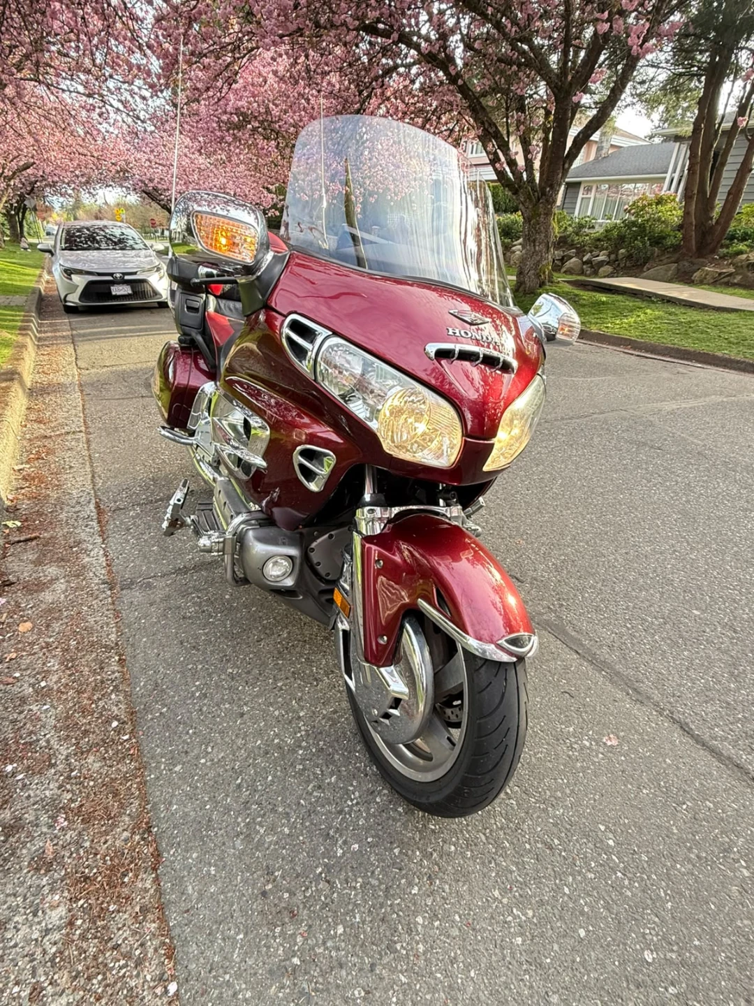 Honda Goldwing GL1800  Motorcycle - photo 2