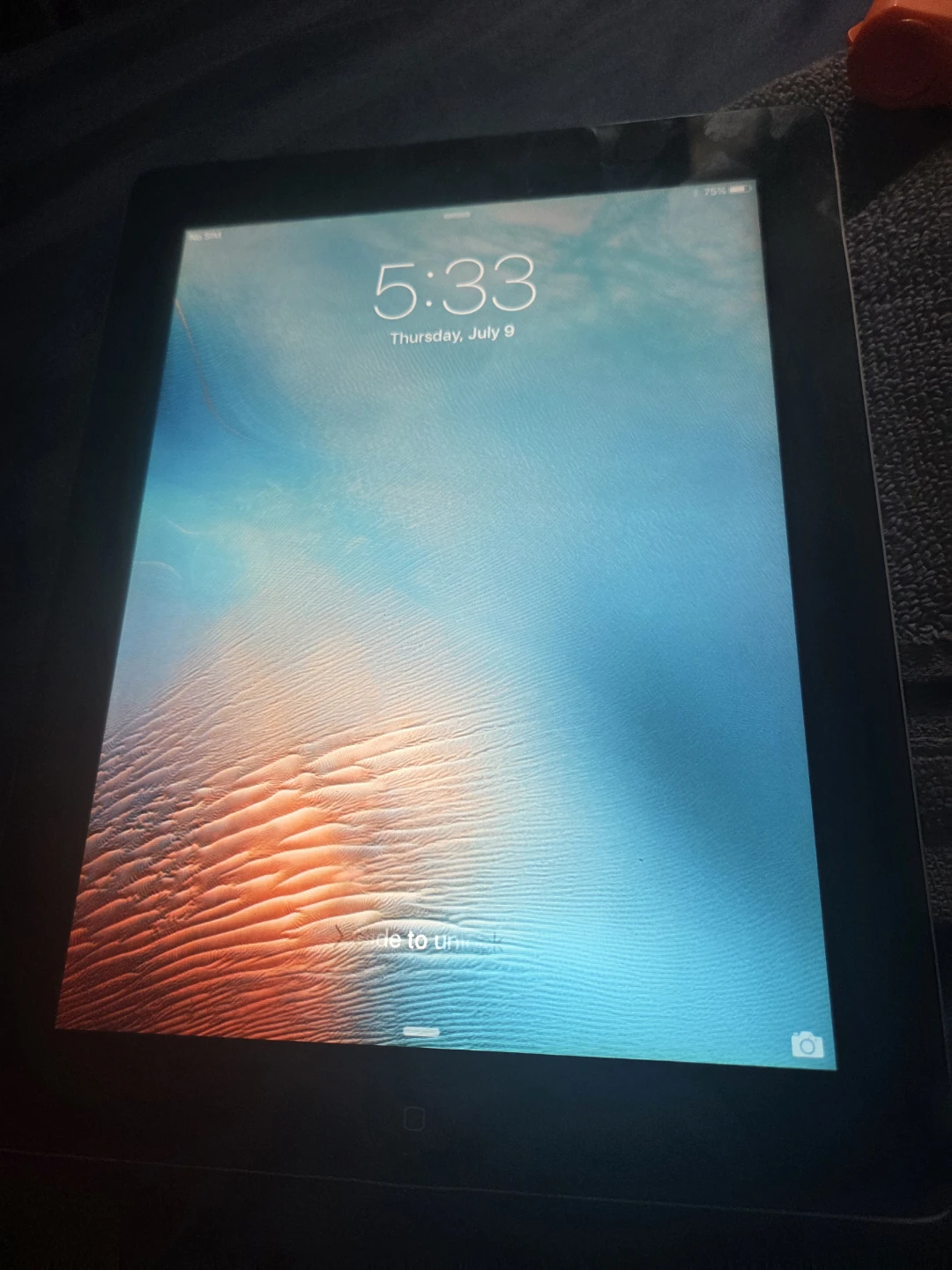 Apple iPad 16GB Silver