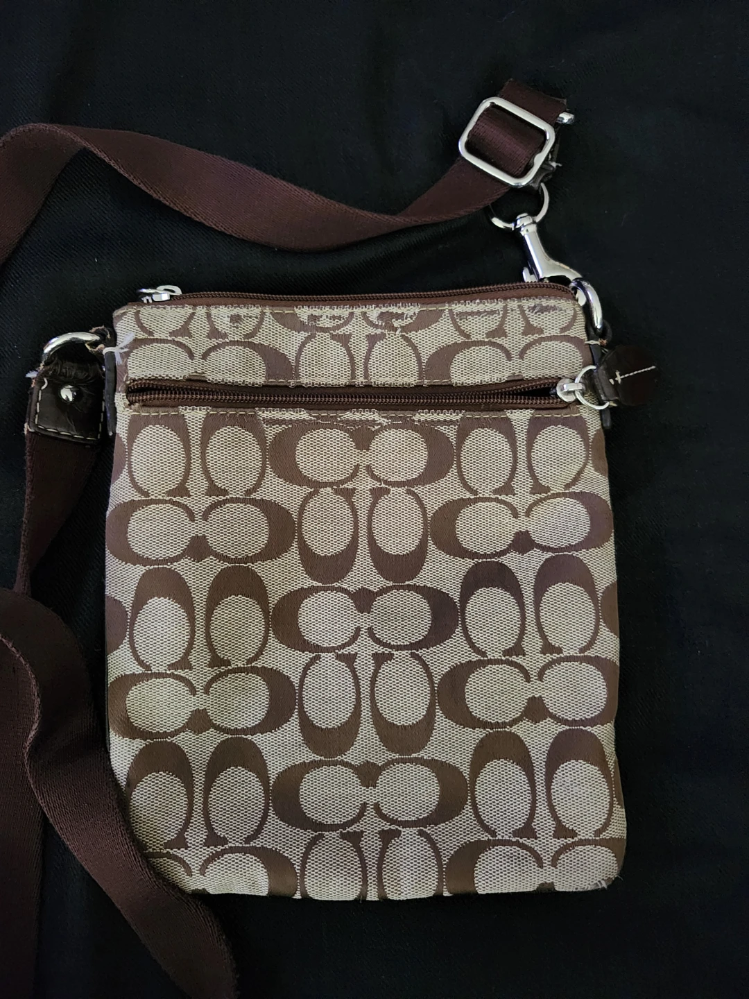 Coach Signature Canvas Crossbody Bag - photo 2