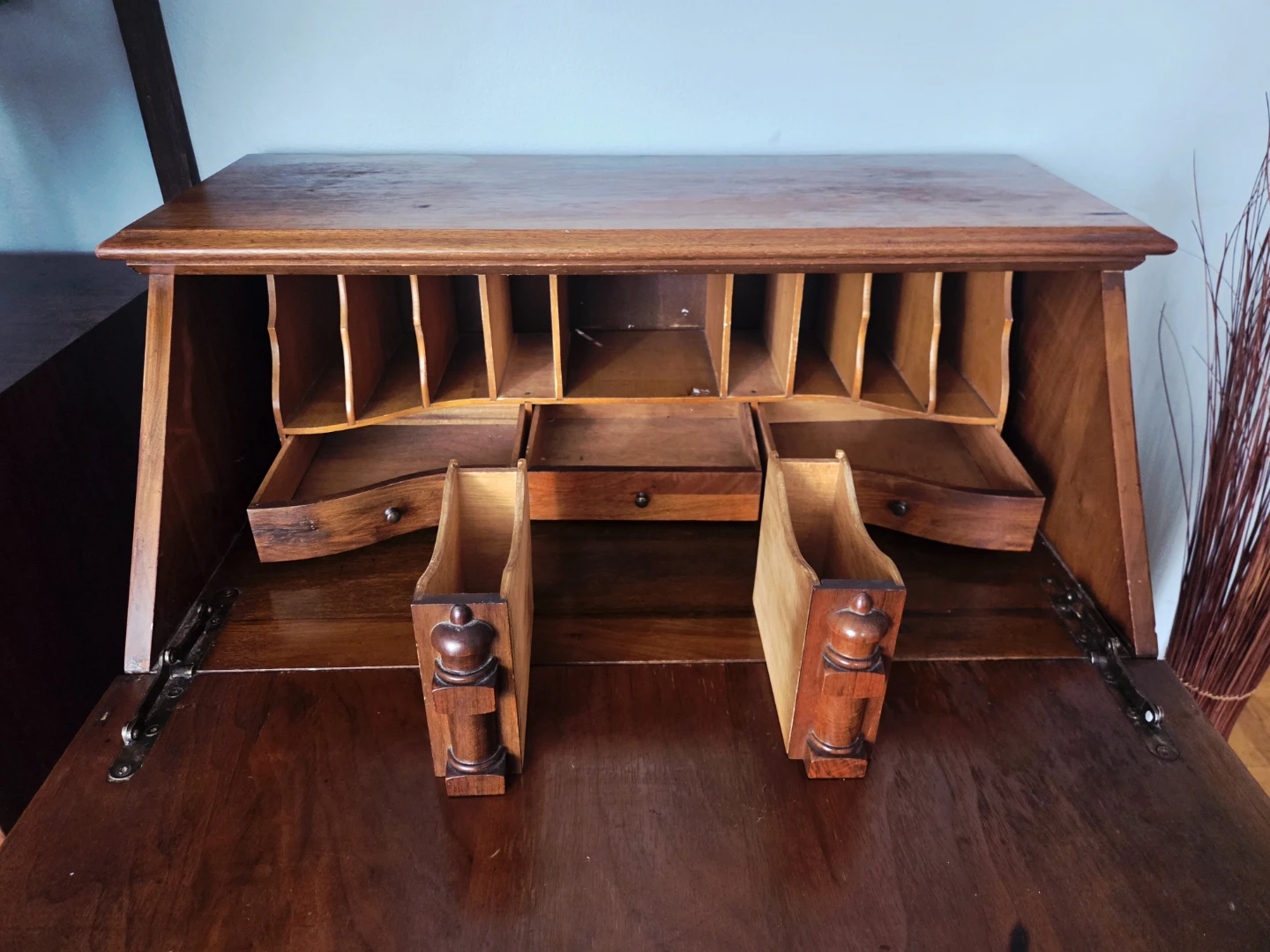 Antique Mahogany 2 Drawer Secretary Chest - photo 3