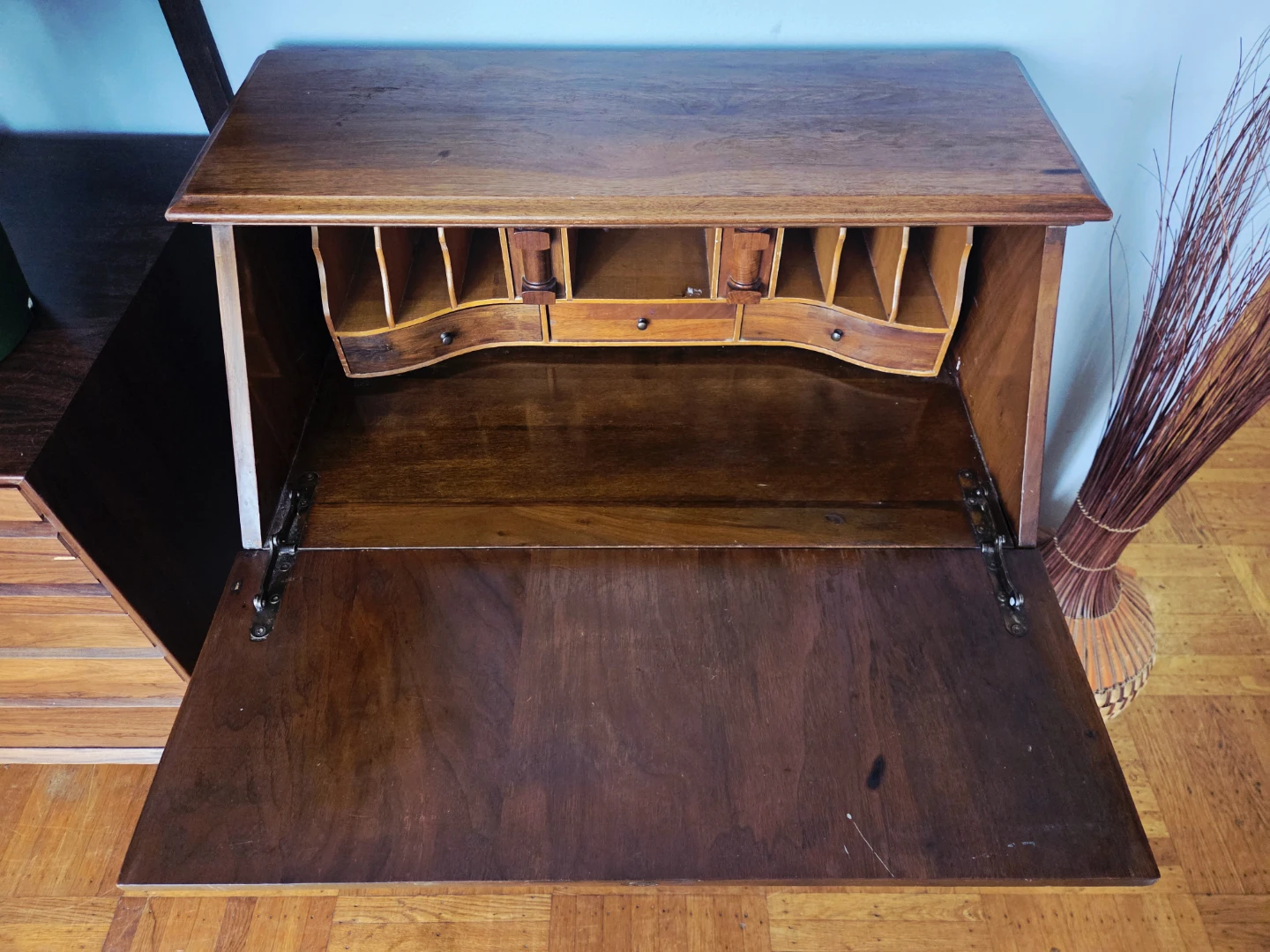 Antique Mahogany 2 Drawer Secretary Chest - photo 4
