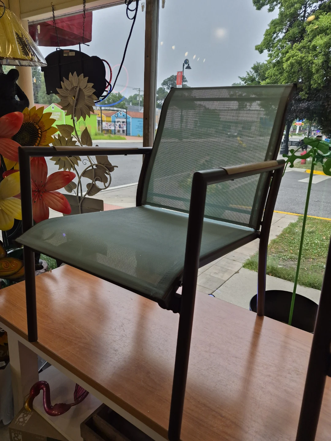 NEW Outdoor 3 piece patio set. Loveseat and two chairs - photo 4