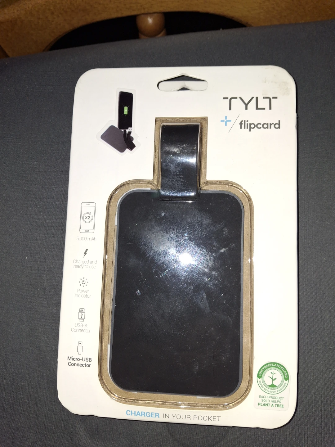TYLT flipcard 5000 mAh Portable Charger