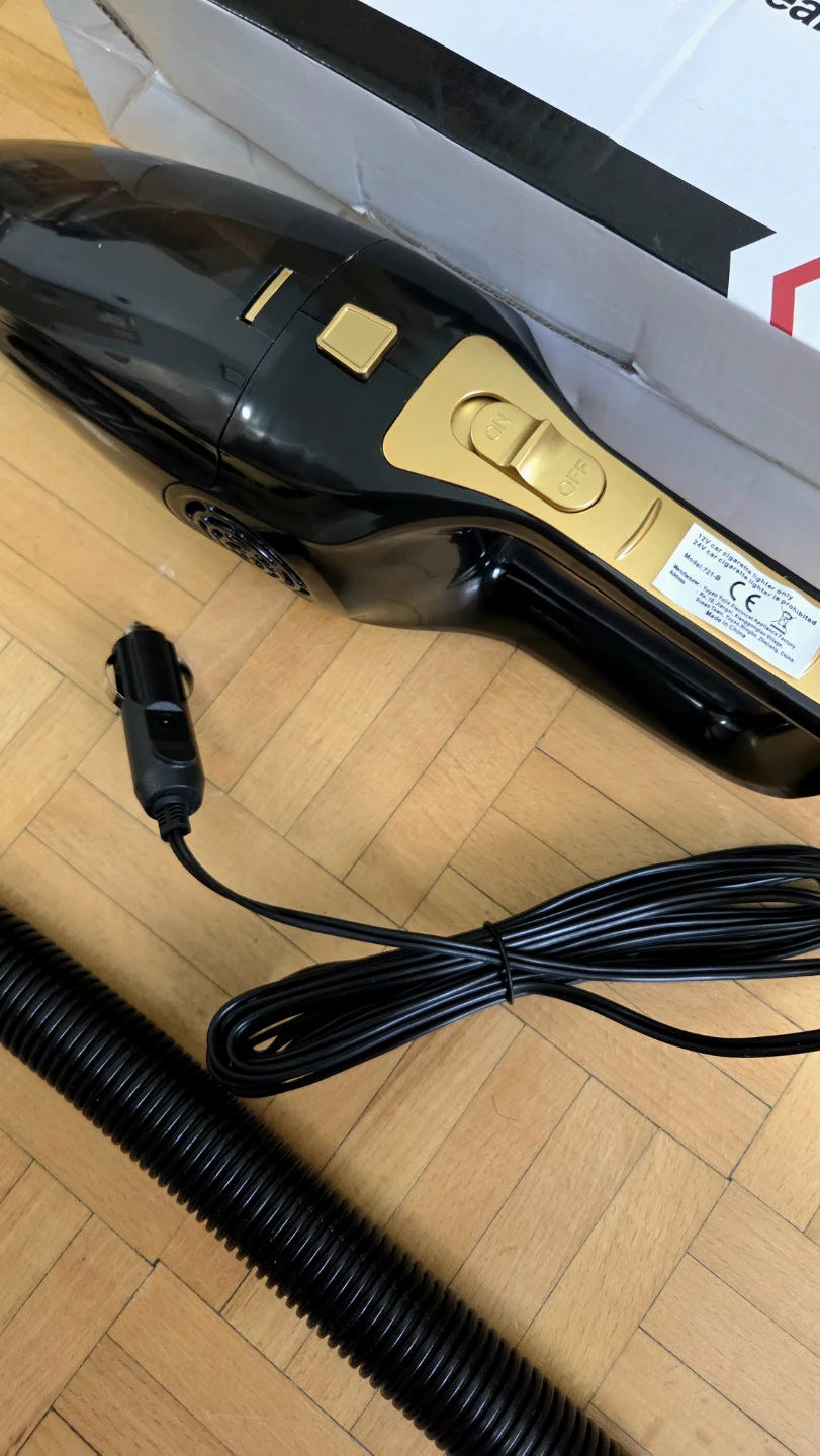 12-V Car Vacuum Cleaner with Accessories *new - photo 4