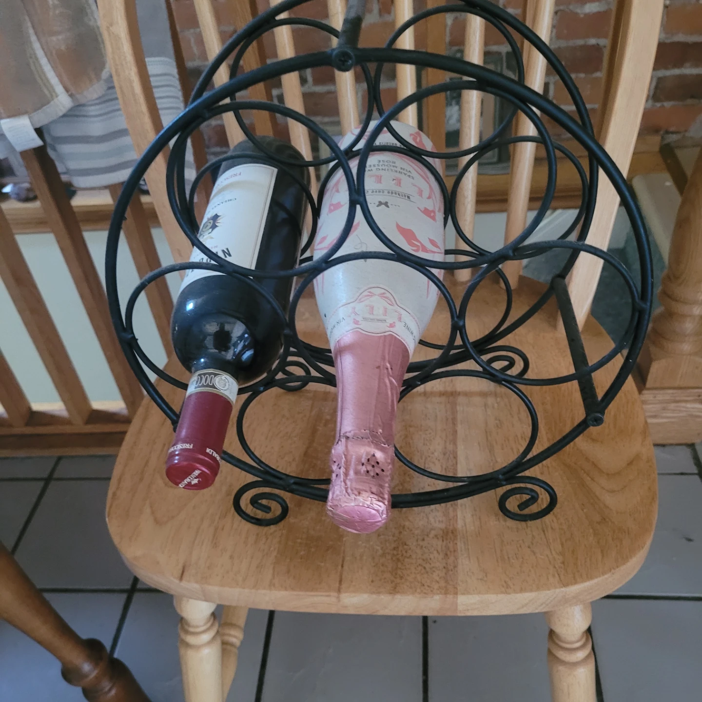 Black Metal Wine Rack that holds 7 Bottles