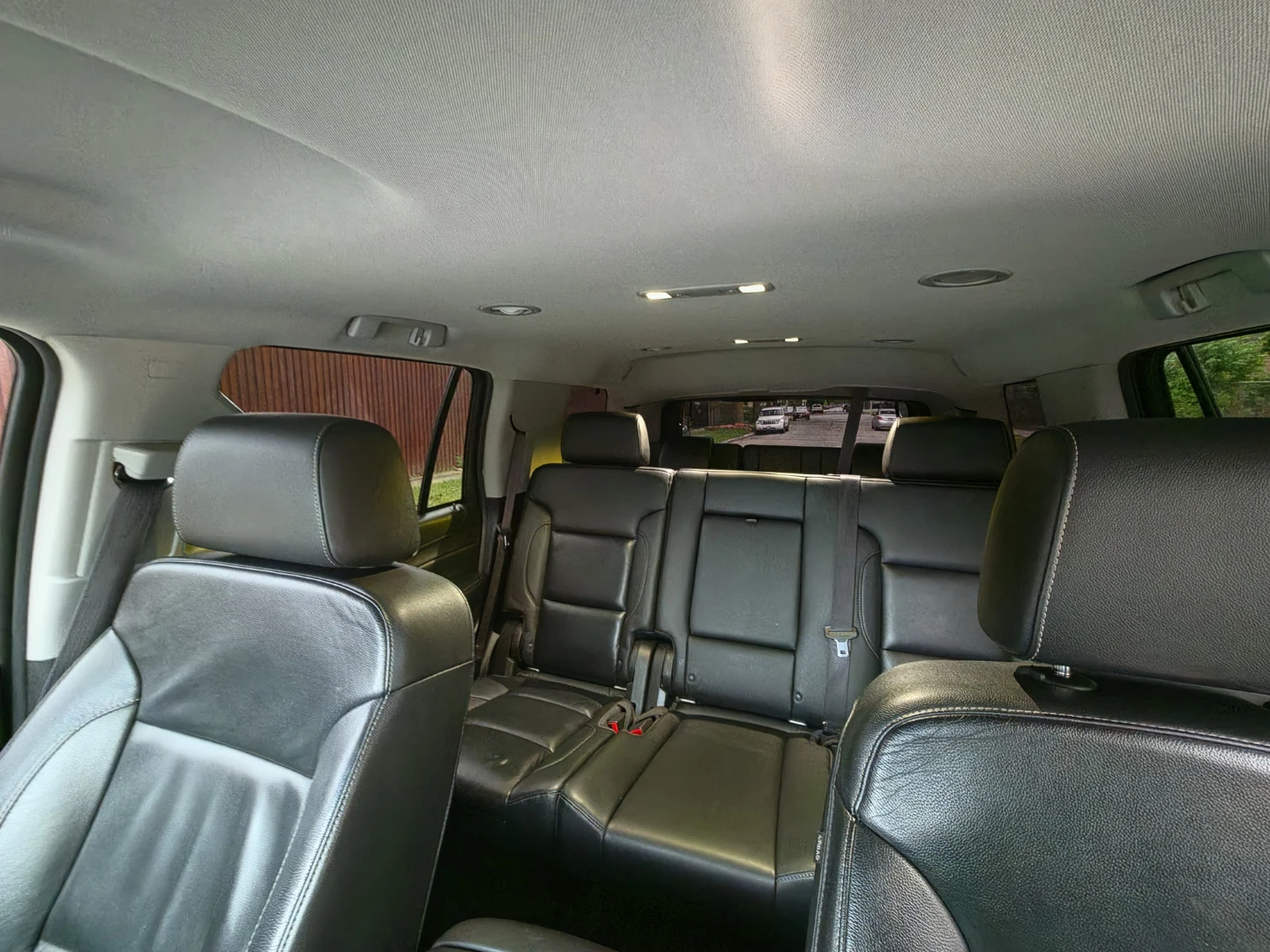 Black Chevrolet Tahoe LT SUV - photo 4