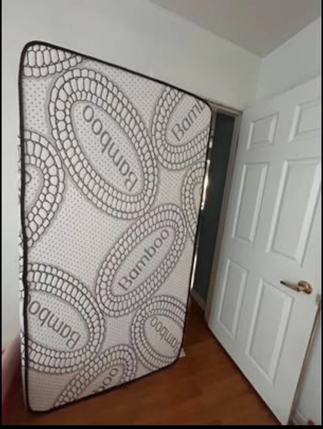 Bamboo Mattress and bed frame - photo 2