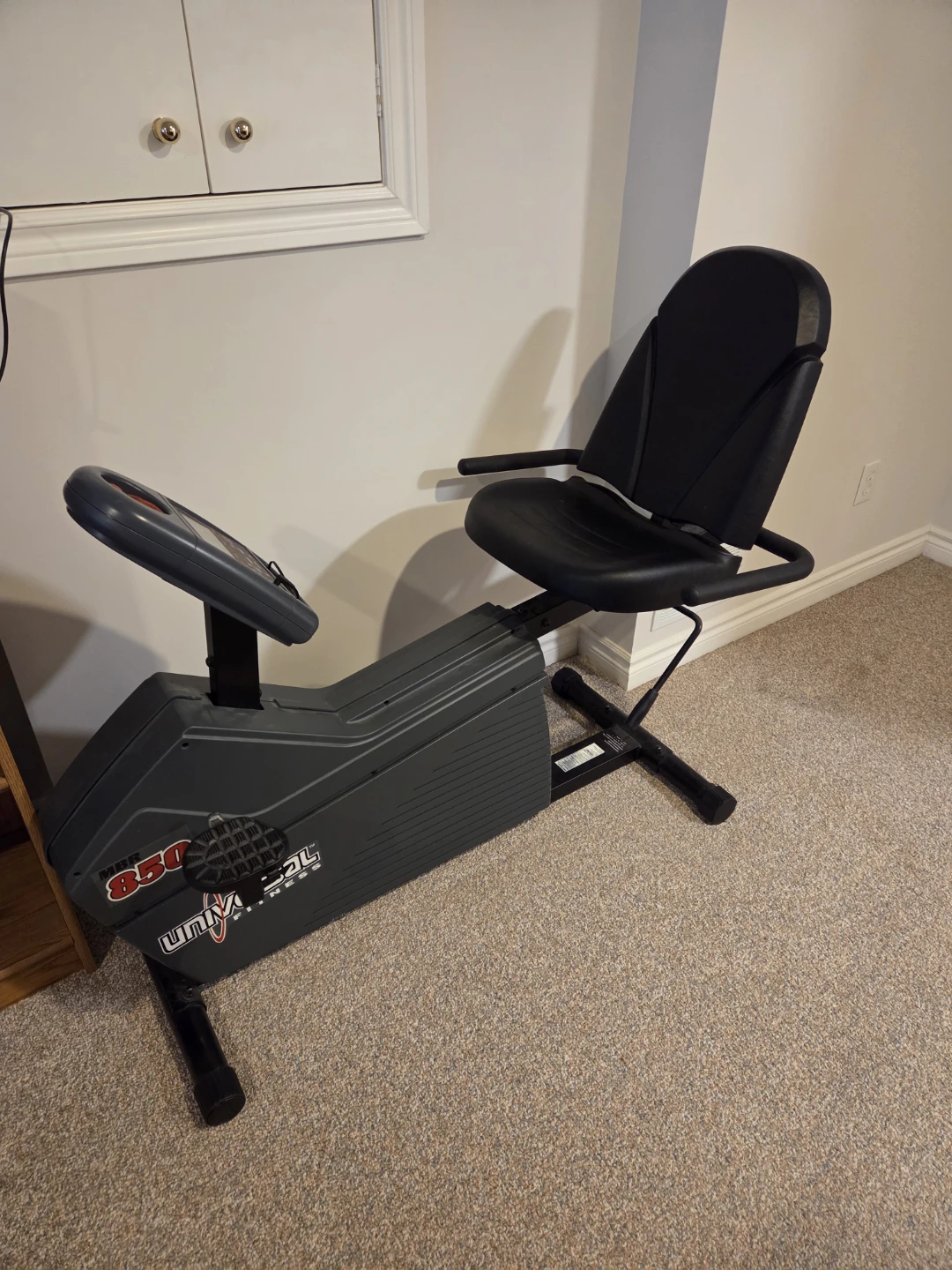 Universal Fitness Recumbent Exercise Bike