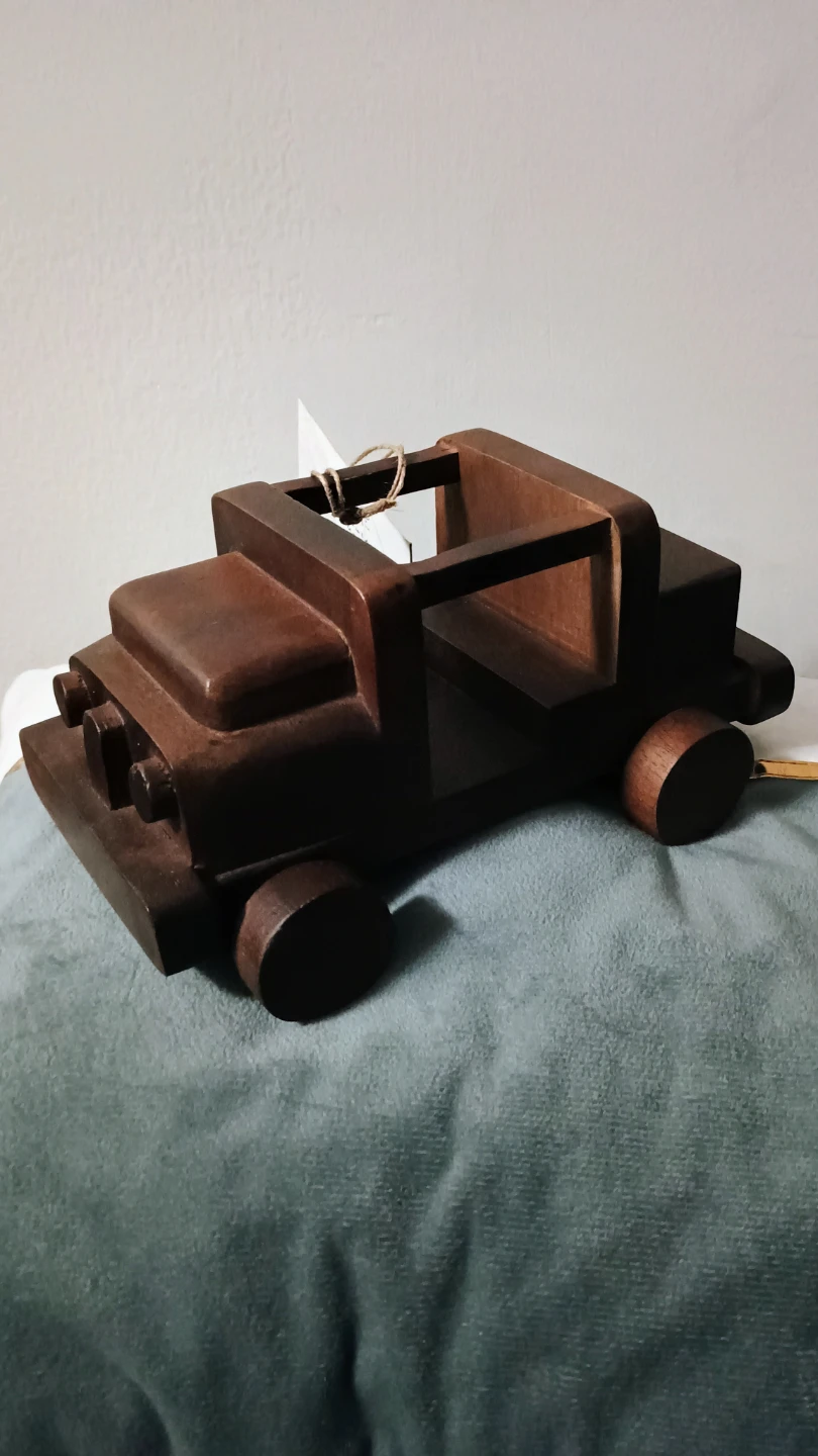 Rustic Wooden Truck Decor