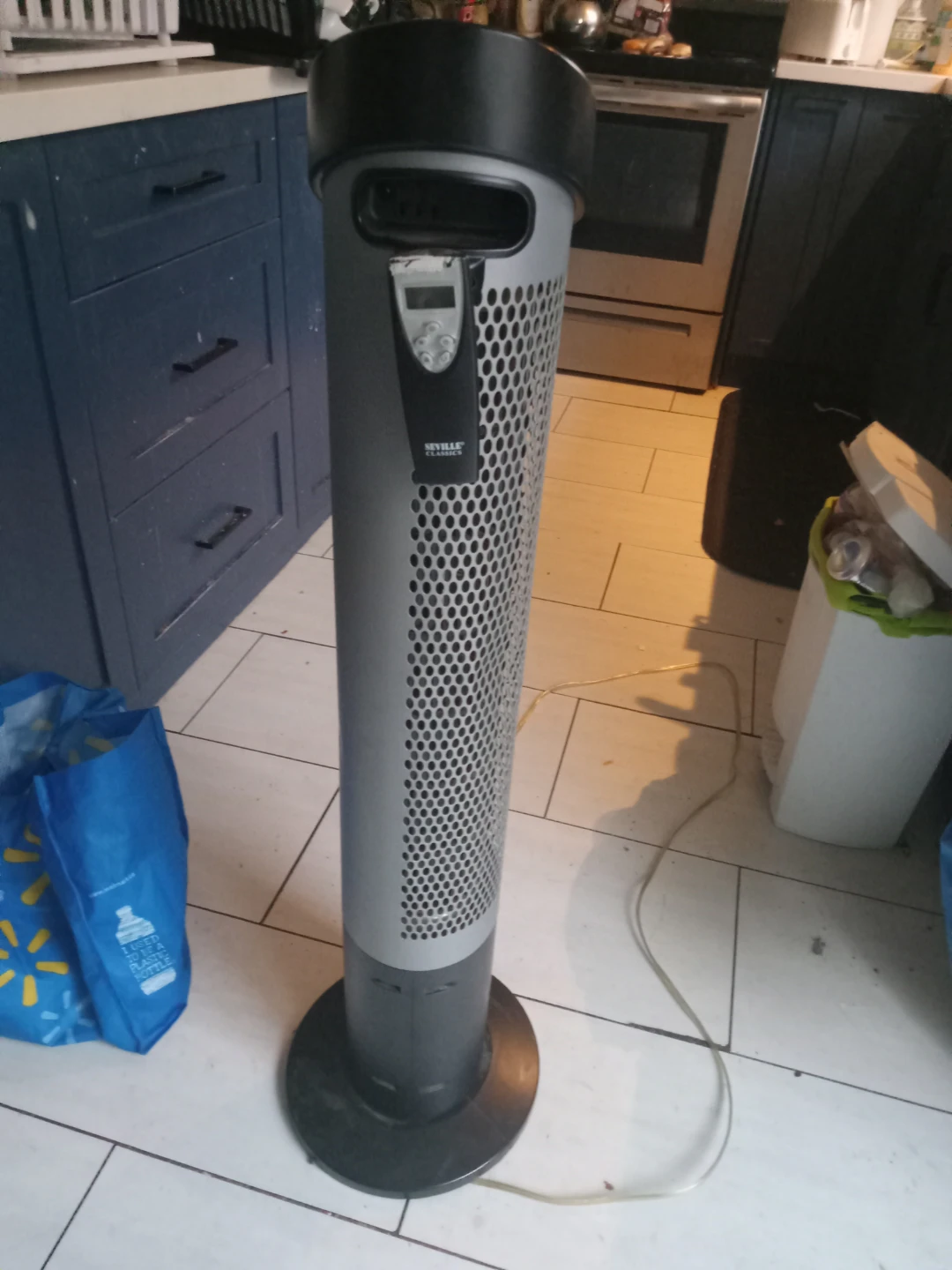 Seville Classics Tower Fan - photo 2