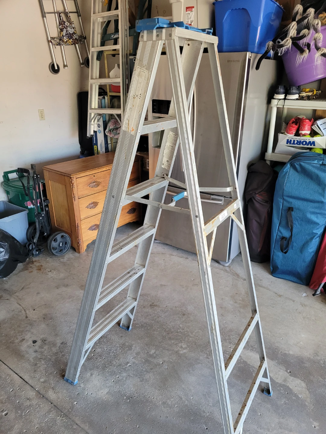 Werner Aluminum Step Ladder 6 foot - photo 2