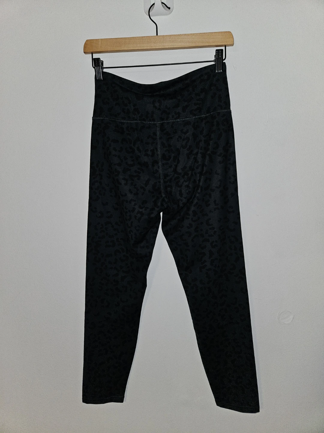 Zobha Leopard Print Athletic Leggings M - photo 2