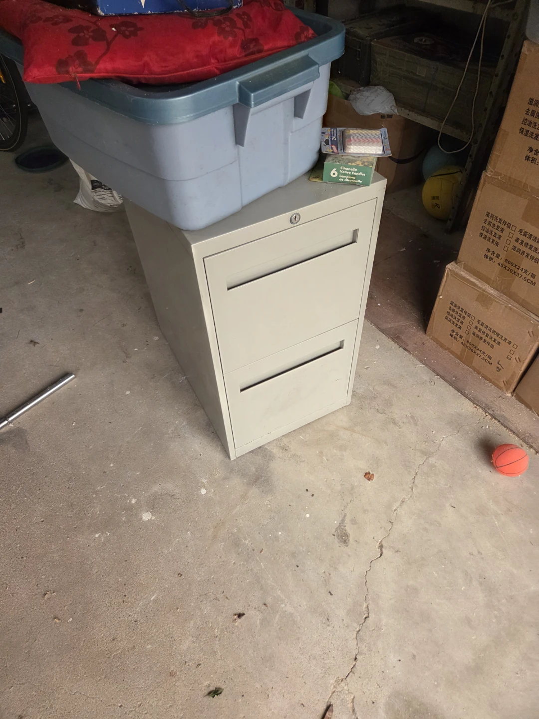 2-Drawer Filing Cabinet