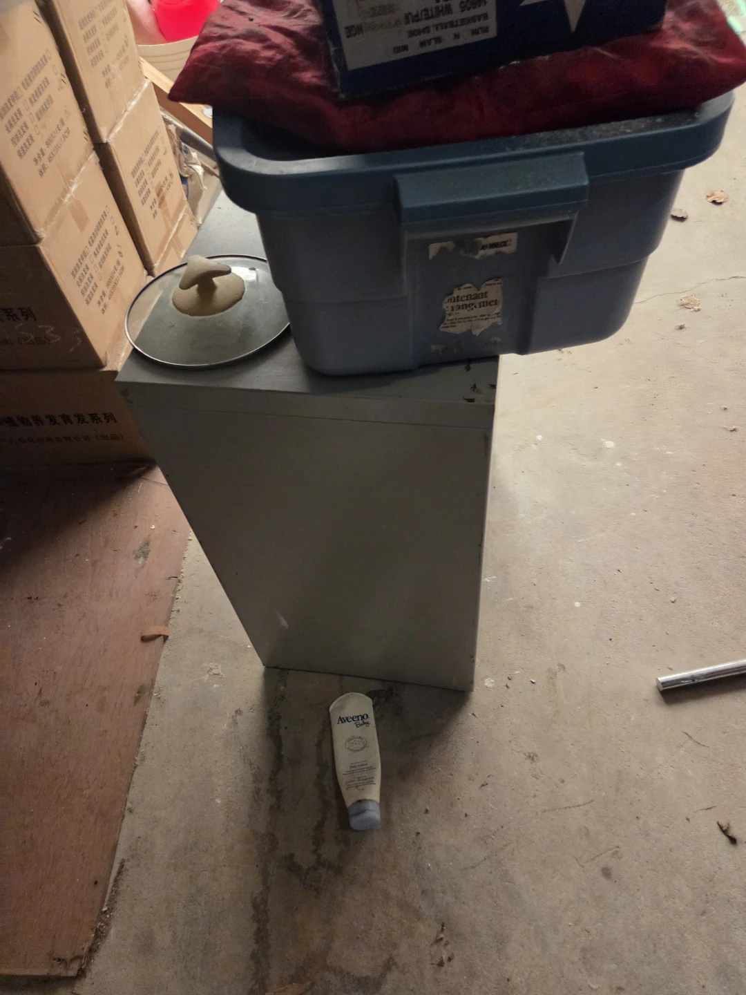 2-Drawer Filing Cabinet - photo 4