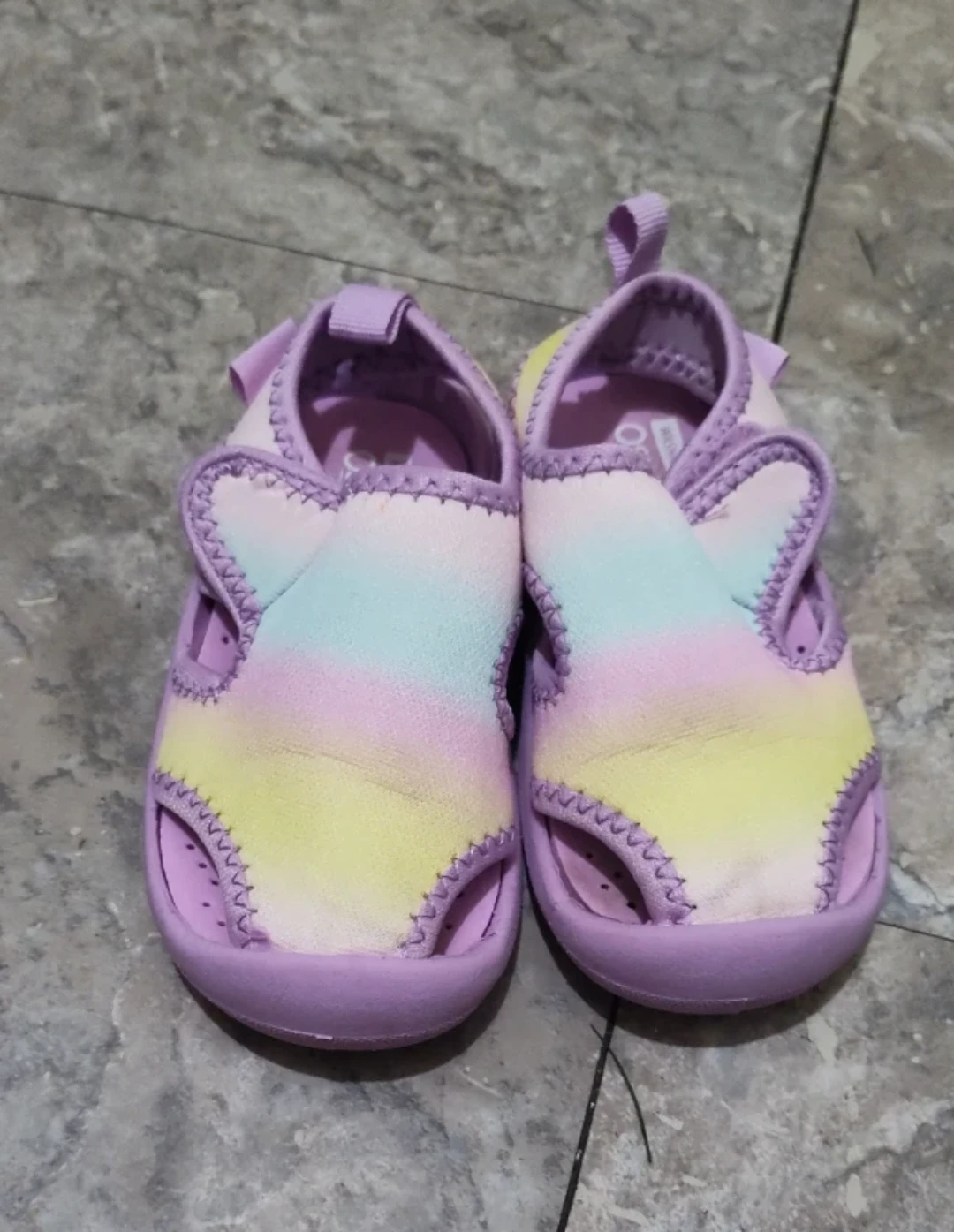 OshKosh B'gosh Kids Water Shoes