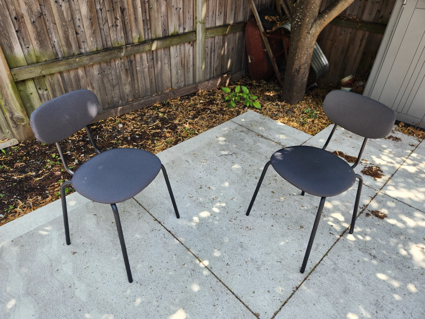 Set of 2 modern IKEA dining chairs in great condition. - photo 2