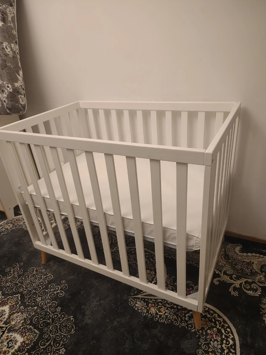 White Wooden Crib - photo 2