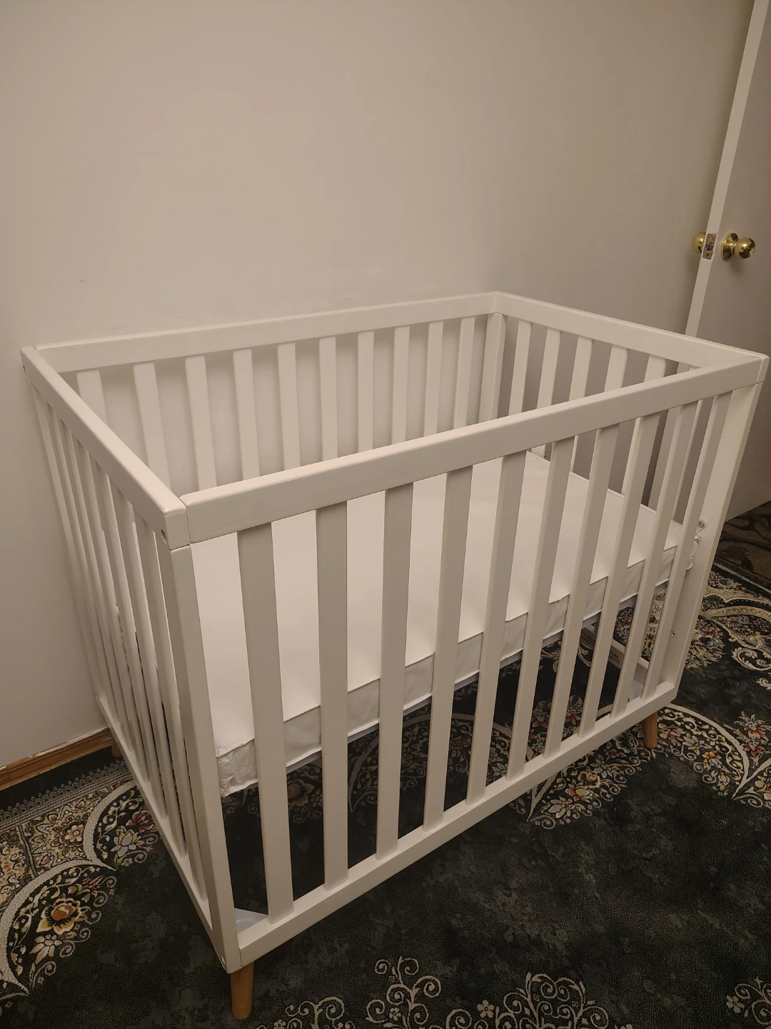 White Wooden Crib - photo 3