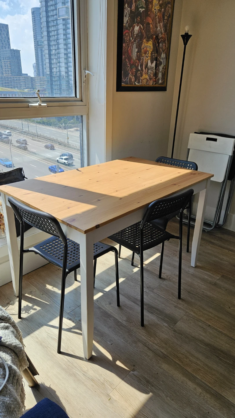 IKEA PINNTORP Dining Table + 4 SANDSBERG Chairs
