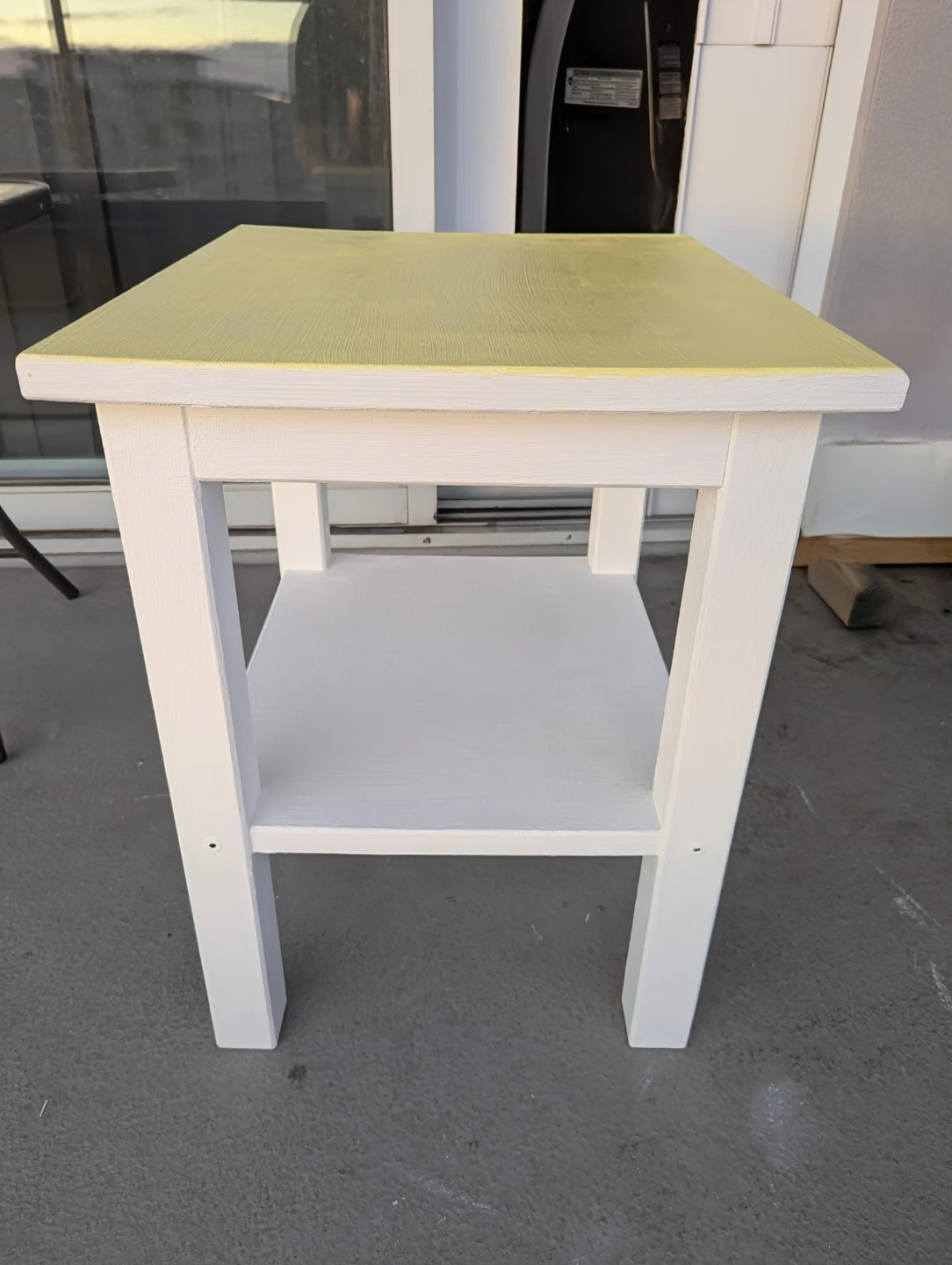 End or Side Table
