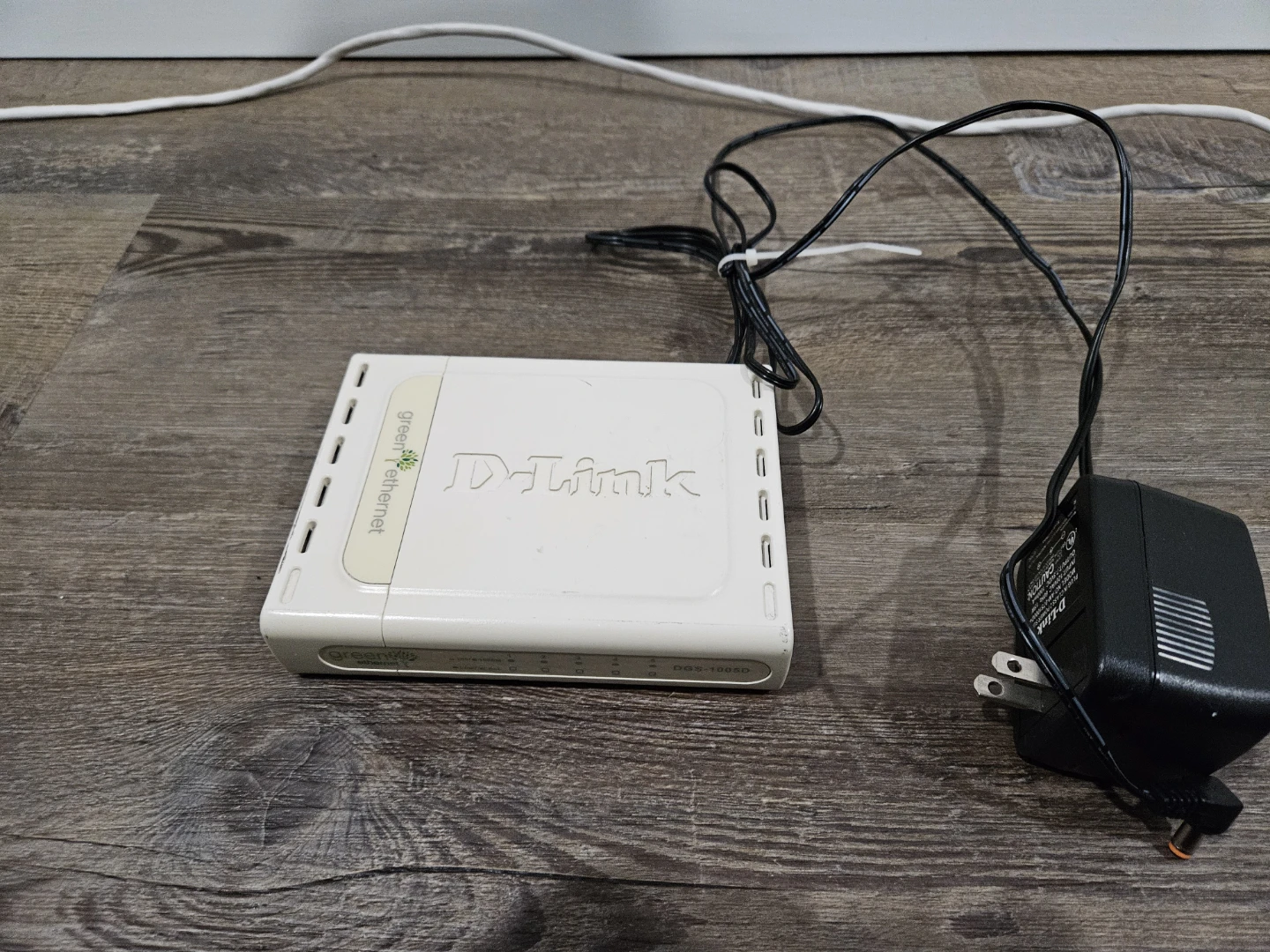 D-Link DGS-1005D 5-Port Gigabit Ethernet Switch