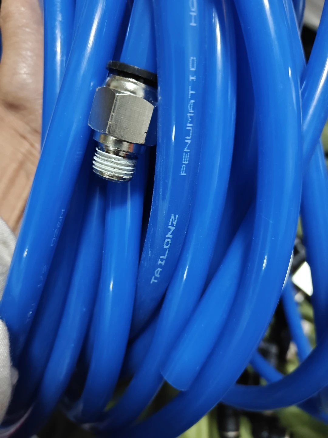 Pneumatic Hose Kit with Fittings - photo 4