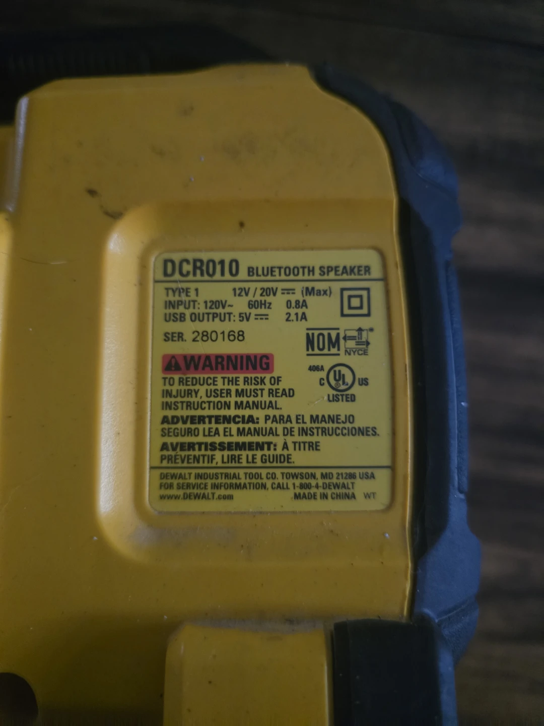 DeWalt DCR010 Bluetooth Speaker - photo 2
