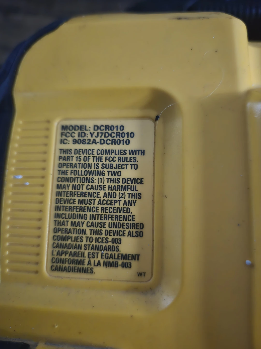 DeWalt DCR010 Bluetooth Speaker - photo 3