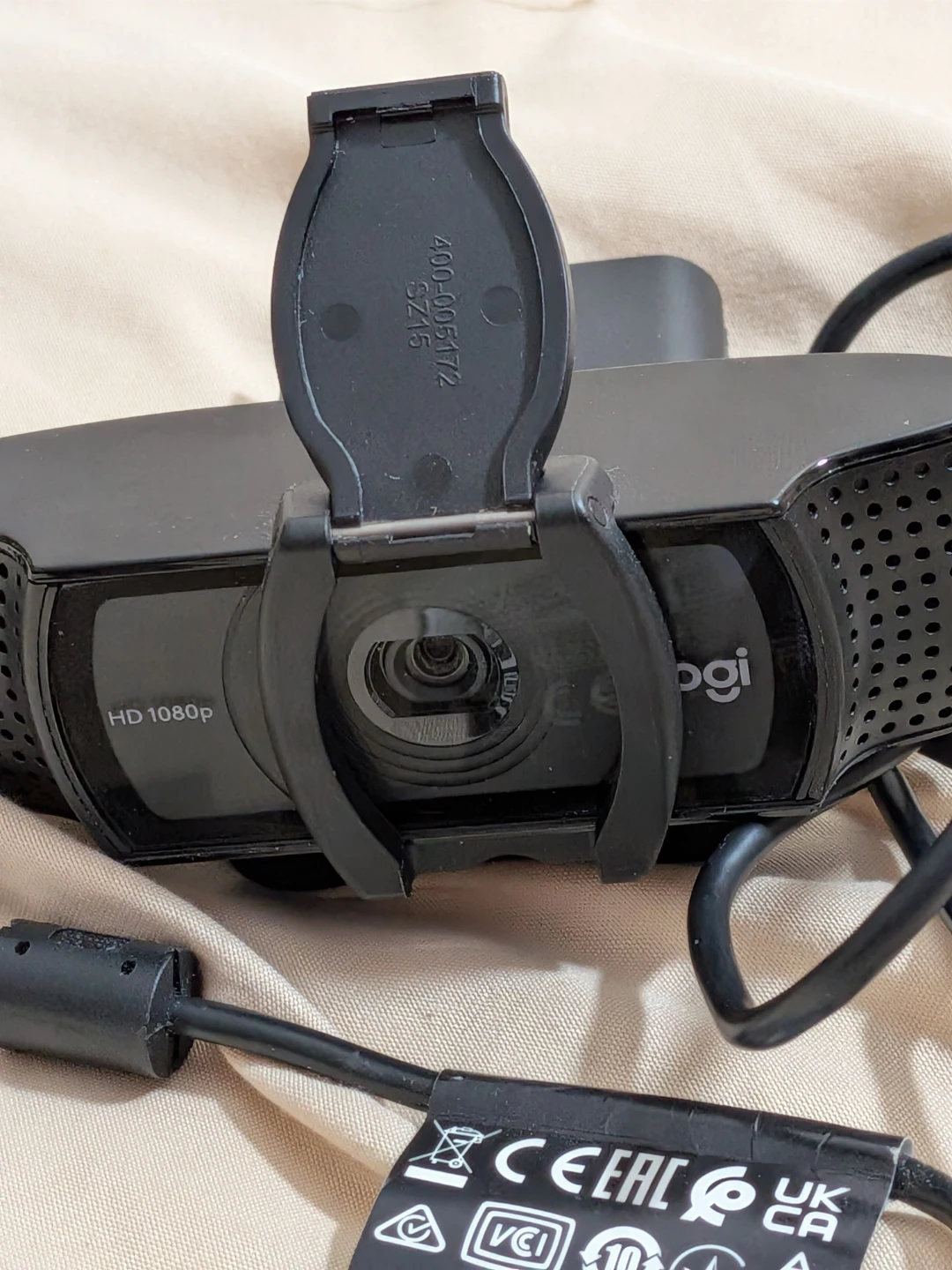 Logitech C920s Pro HD 1080p Webcam with Privacy Shutter - photo 2