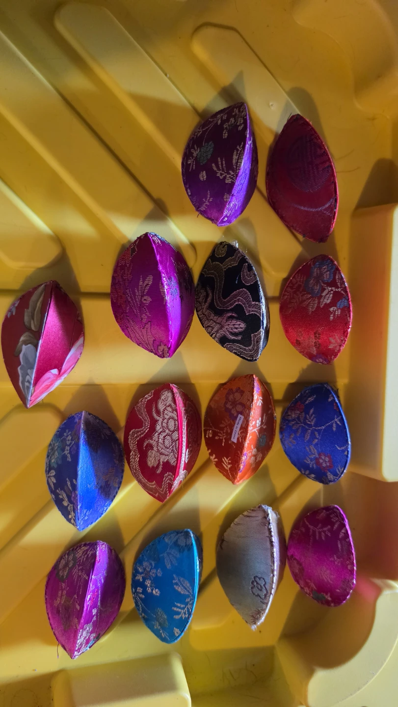 Set of 14 Decorative Silk Brocade Ornaments - photo 2