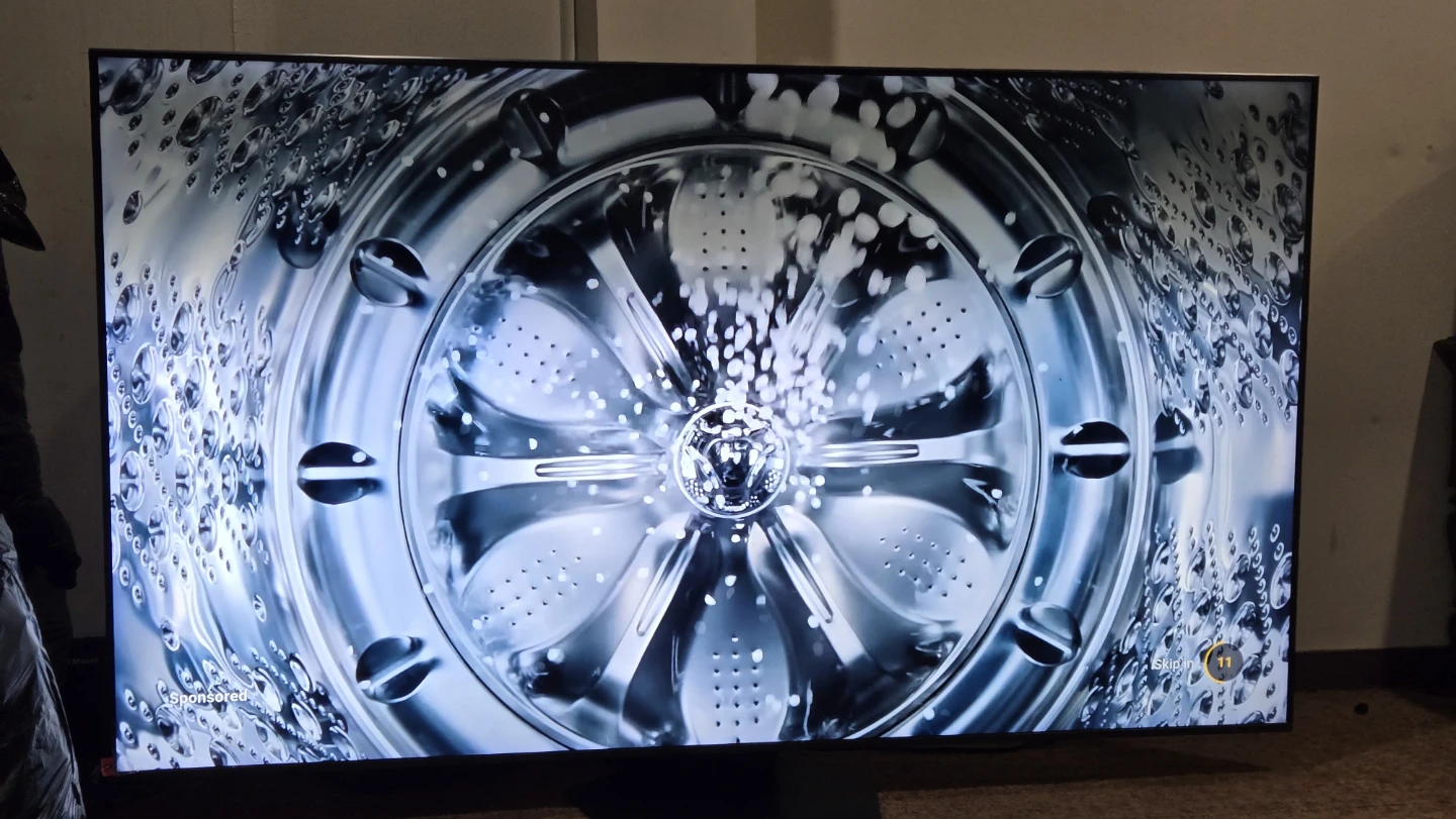 🔥 URGENT SALE – Samsung QLED Q82D 65" 4K Smart TV 🔥 - photo 5