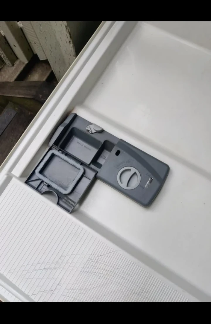 Frigidaire Dishwasher - photo 2