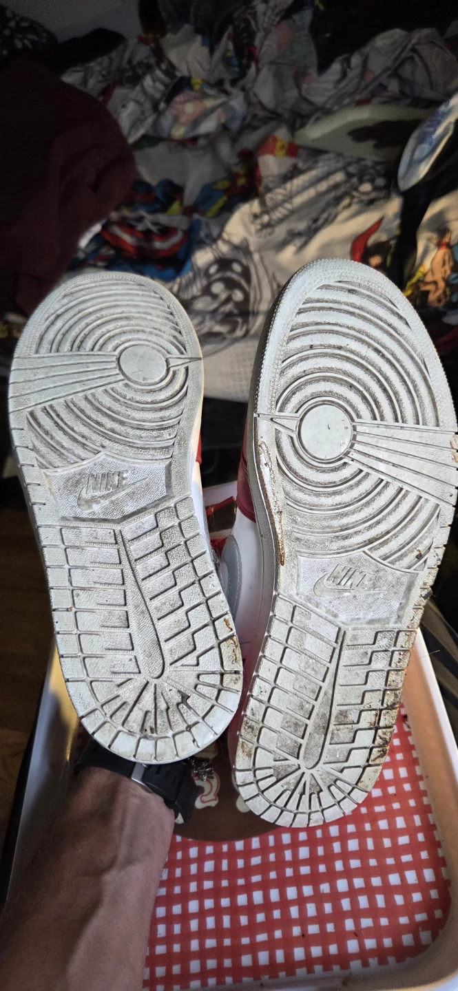 Air Jordan 1 High OG Sneakers - photo 3