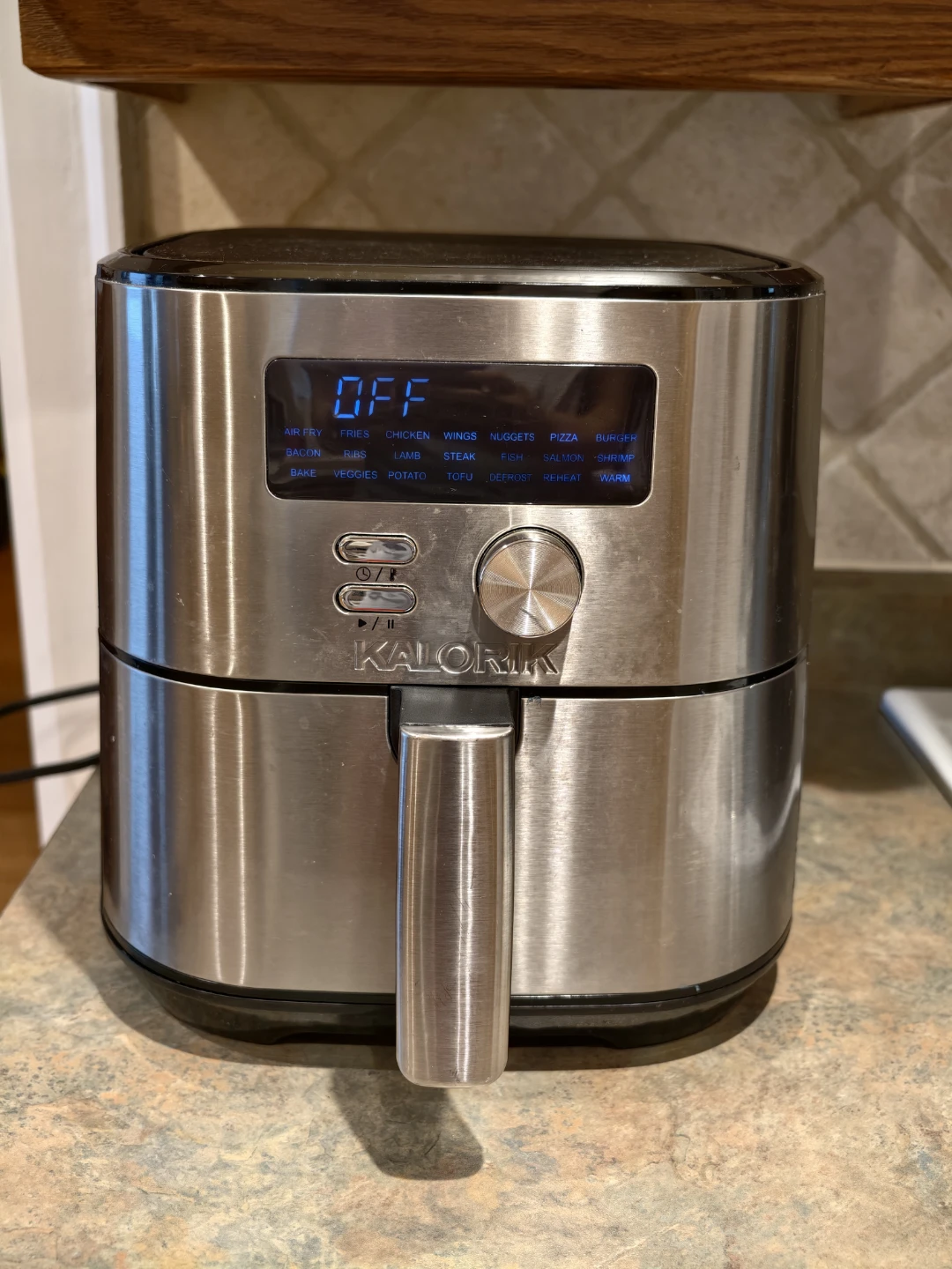 Kalorik MAXX Digital Air Fryer 6-Quart  FT47823 BKSS