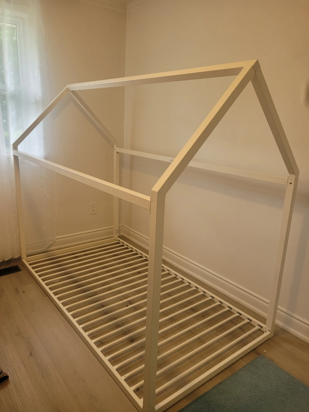 White Toddler House Bed Frame - photo 4