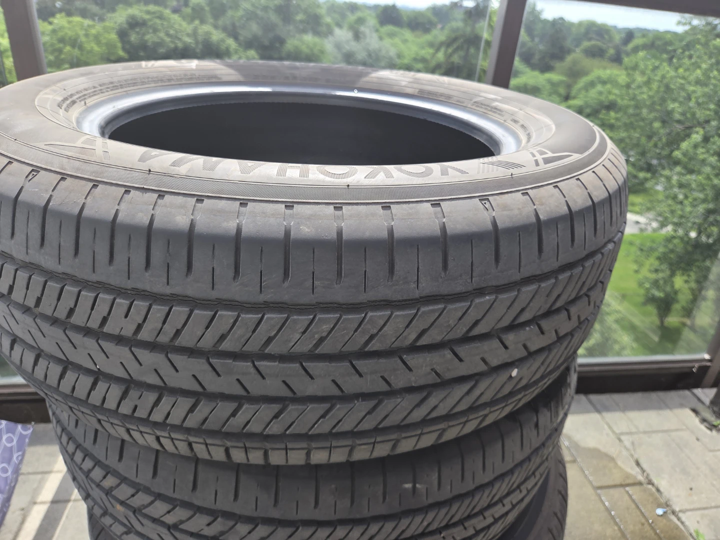 Yokohama Geolandar G91 all season Tires (Set of 3) and one Hilo - photo 5